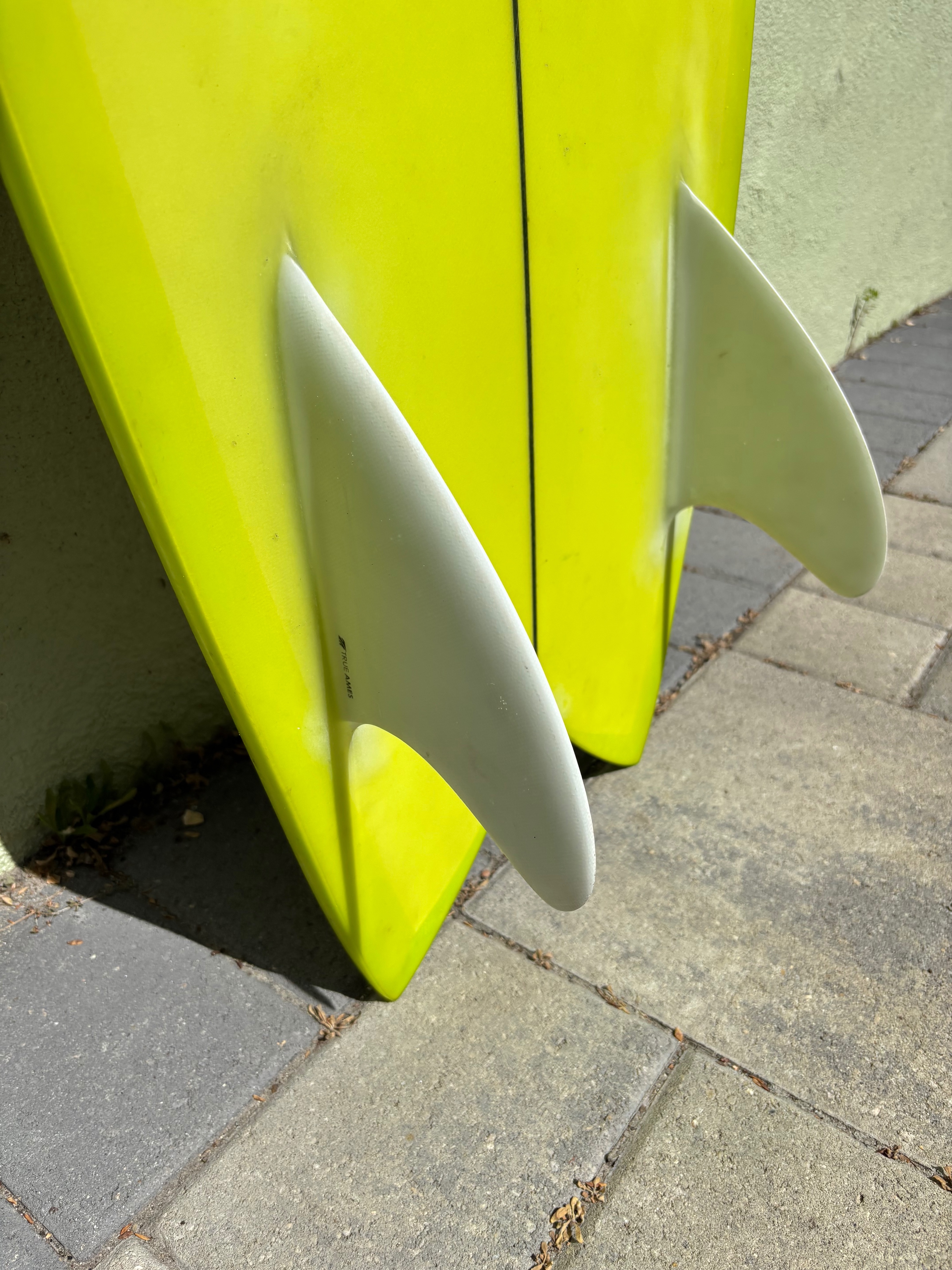 Toy Boat Surfboard - 5'5 - Thumbnail 3